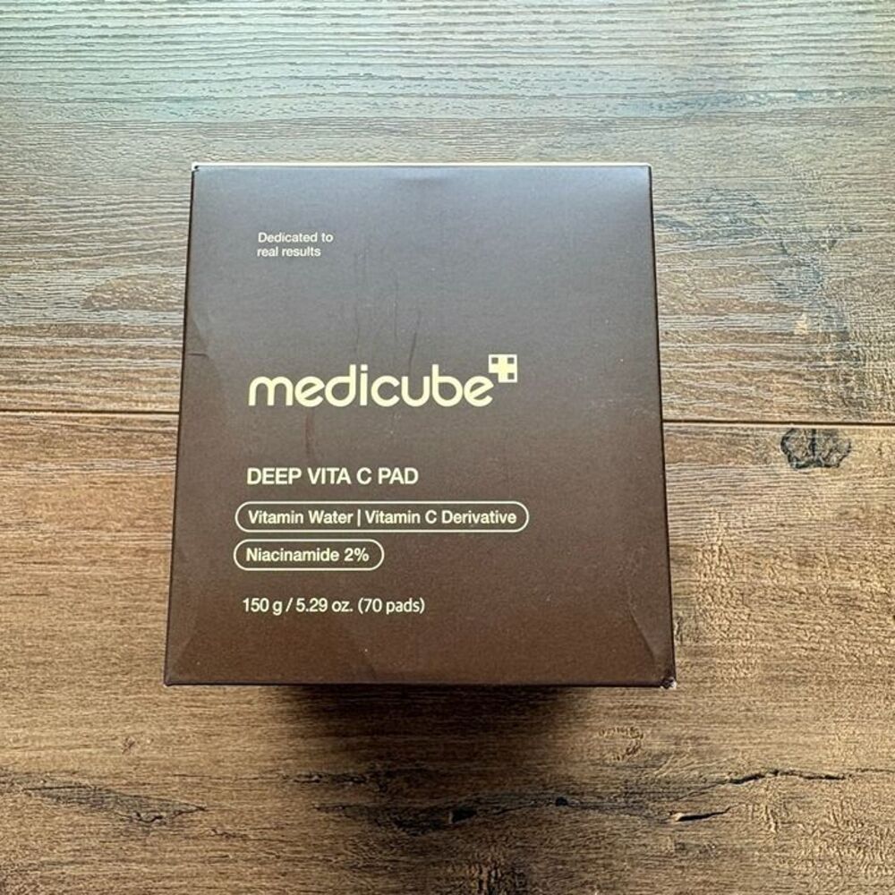 Medicube Deep Vita C Pads | 70 ct | BRAND NEW IN BOX